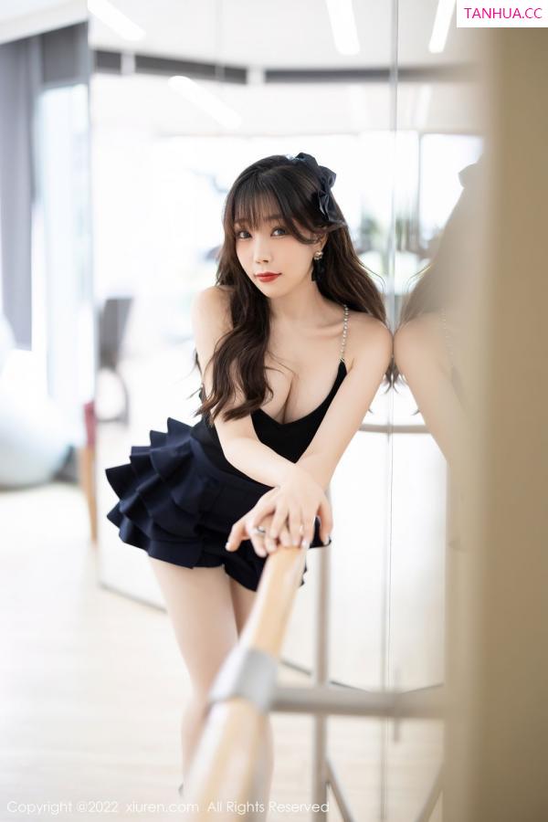 陈芝 芝芝Booty [XiuRen]高清写真图 2022.04.08 No.4840 芝芝Booty第4张图片